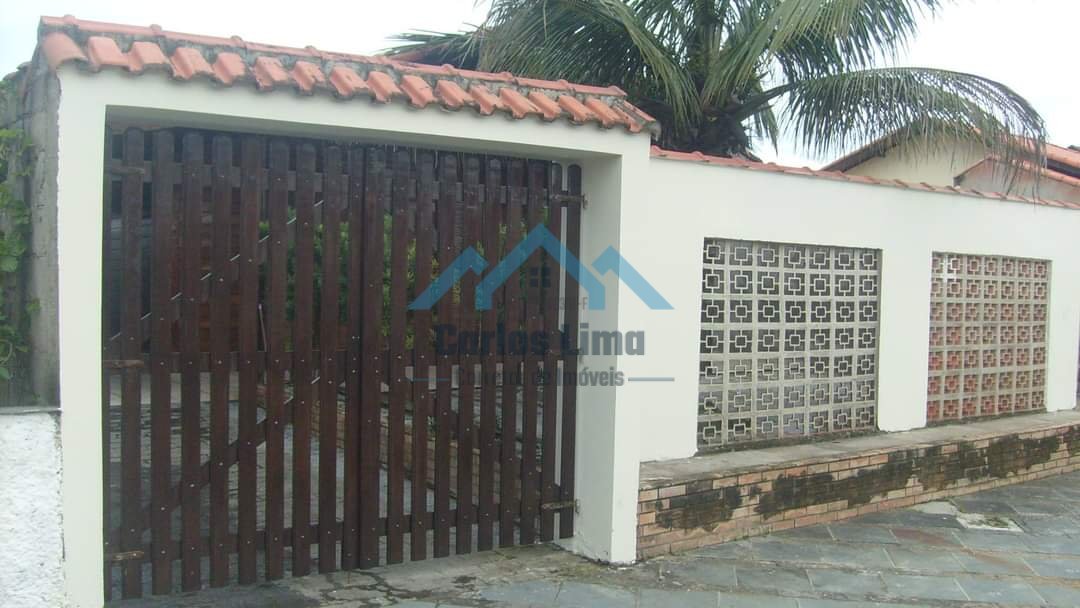 Casa á venda em Peruíbe