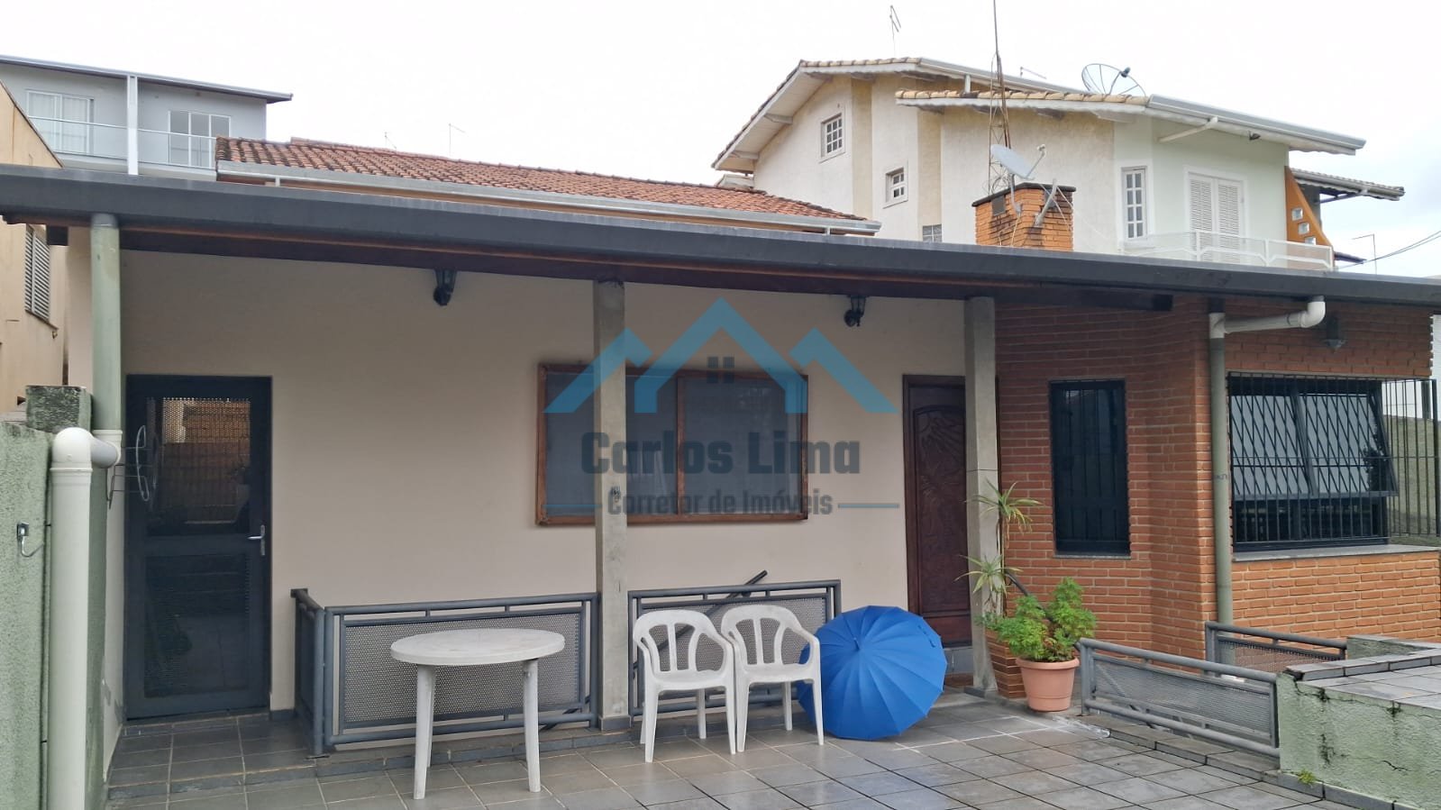 Vende-se Casa - Arujá